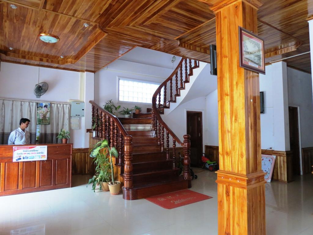 Kingmala Guesthouse Луангнамтха Екстер'єр фото
